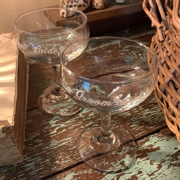 Vintage Other - Vintage Bride Groom Champagne Toasting Glasses